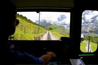 jungfrau-mountain-railway2.jpg