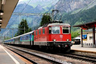 switzerland-train.jpg